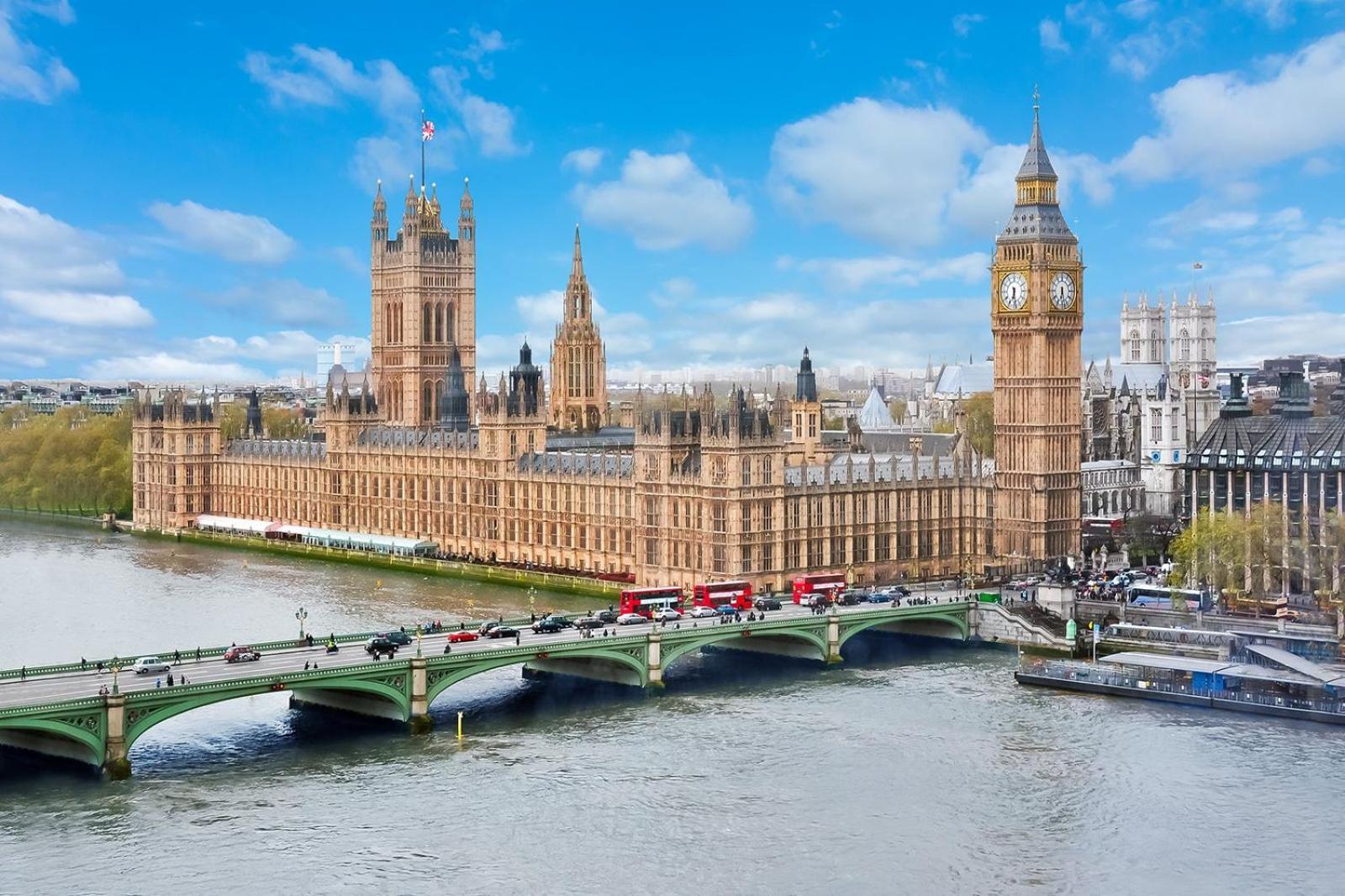 3 Bedroom Apartment With Private Terrace In Pimlico, Westminster, Victoria Londra Esterno foto