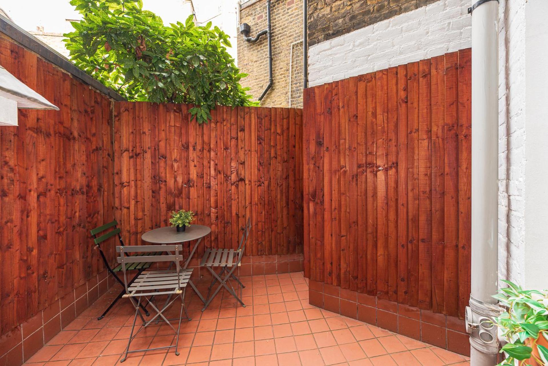 3 Bedroom Apartment With Private Terrace In Pimlico, Westminster, Victoria Londra Esterno foto