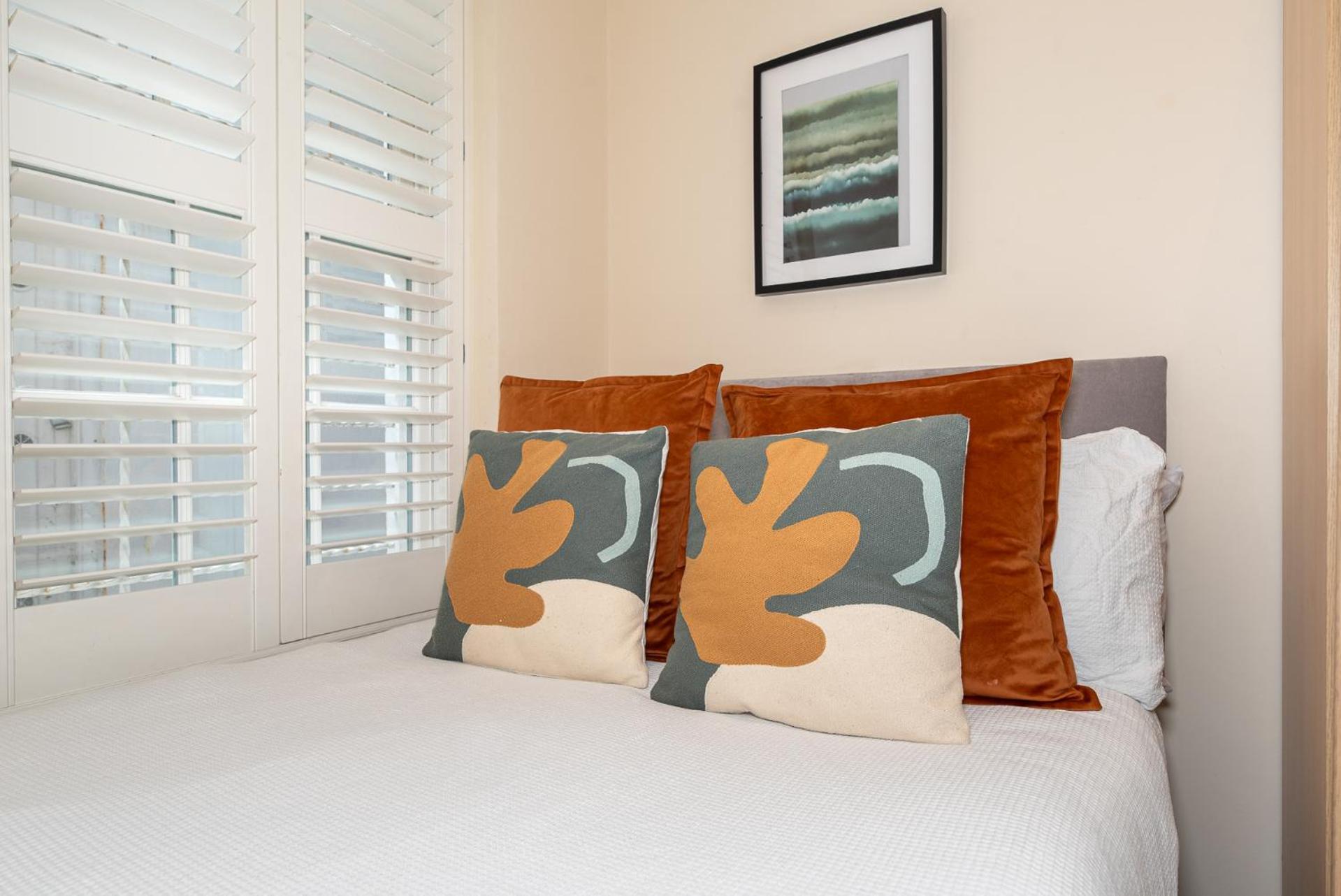 3 Bedroom Apartment With Private Terrace In Pimlico, Westminster, Victoria Londra Esterno foto