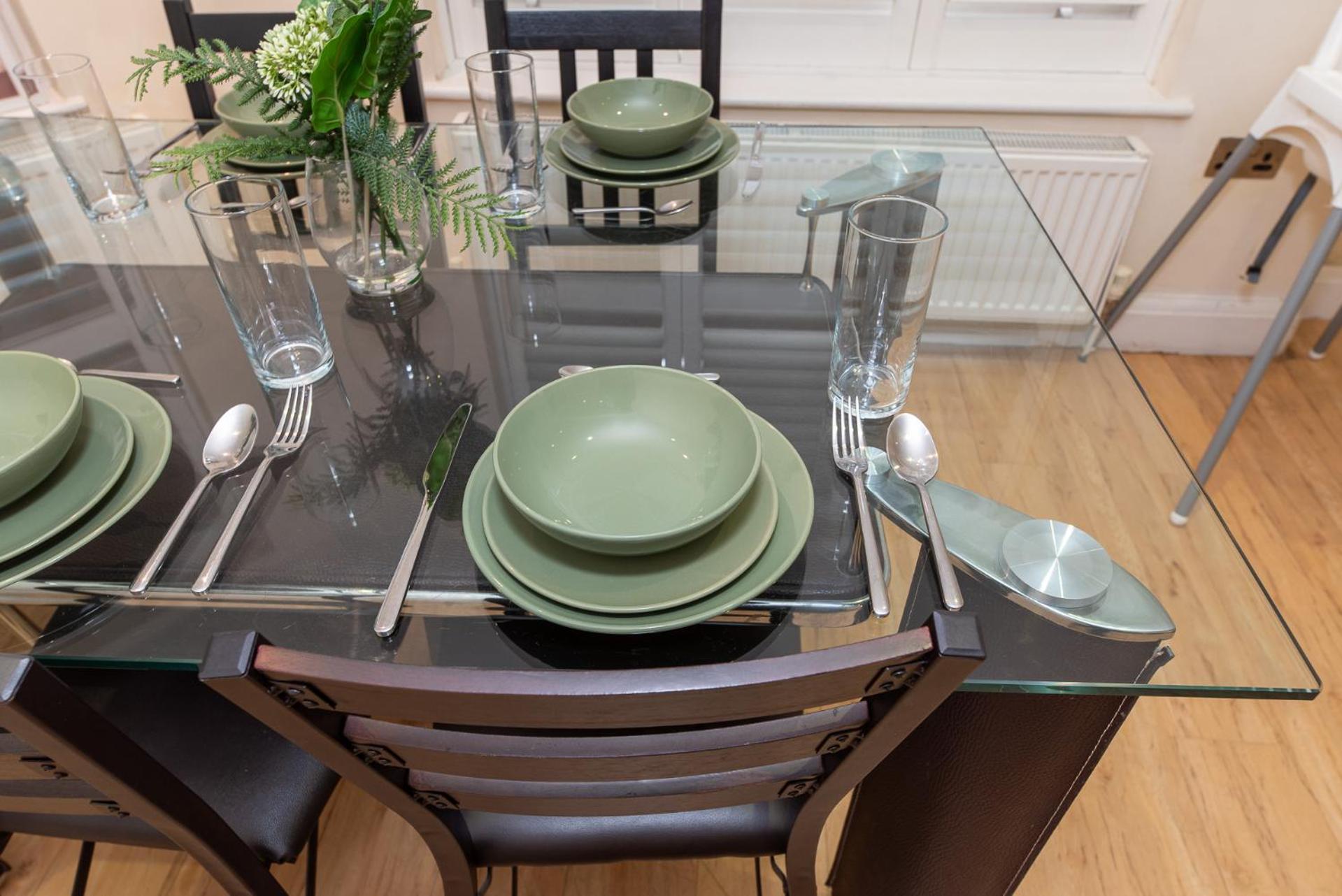 3 Bedroom Apartment With Private Terrace In Pimlico, Westminster, Victoria Londra Esterno foto