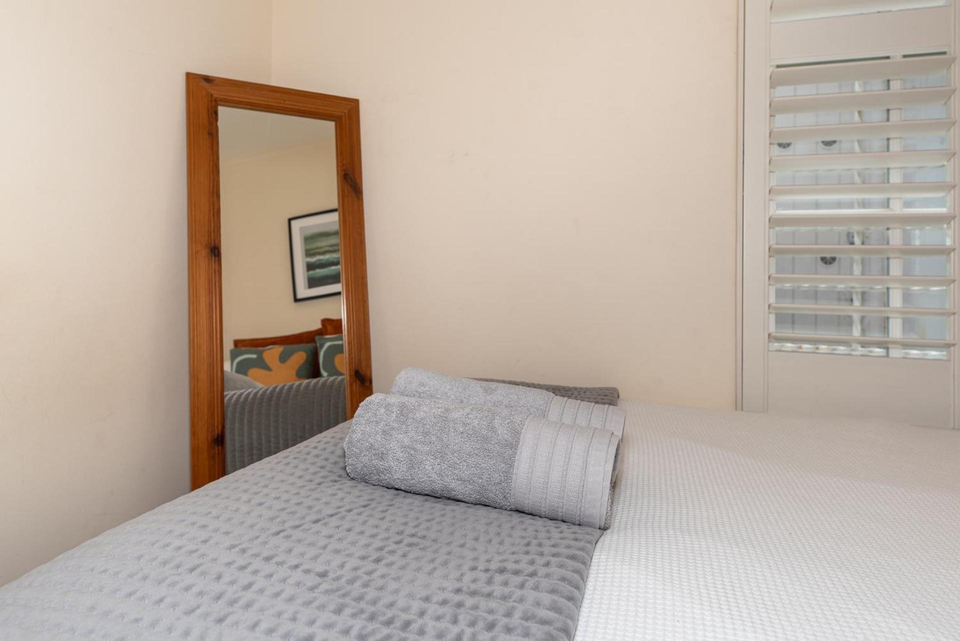 3 Bedroom Apartment With Private Terrace In Pimlico, Westminster, Victoria Londra Esterno foto