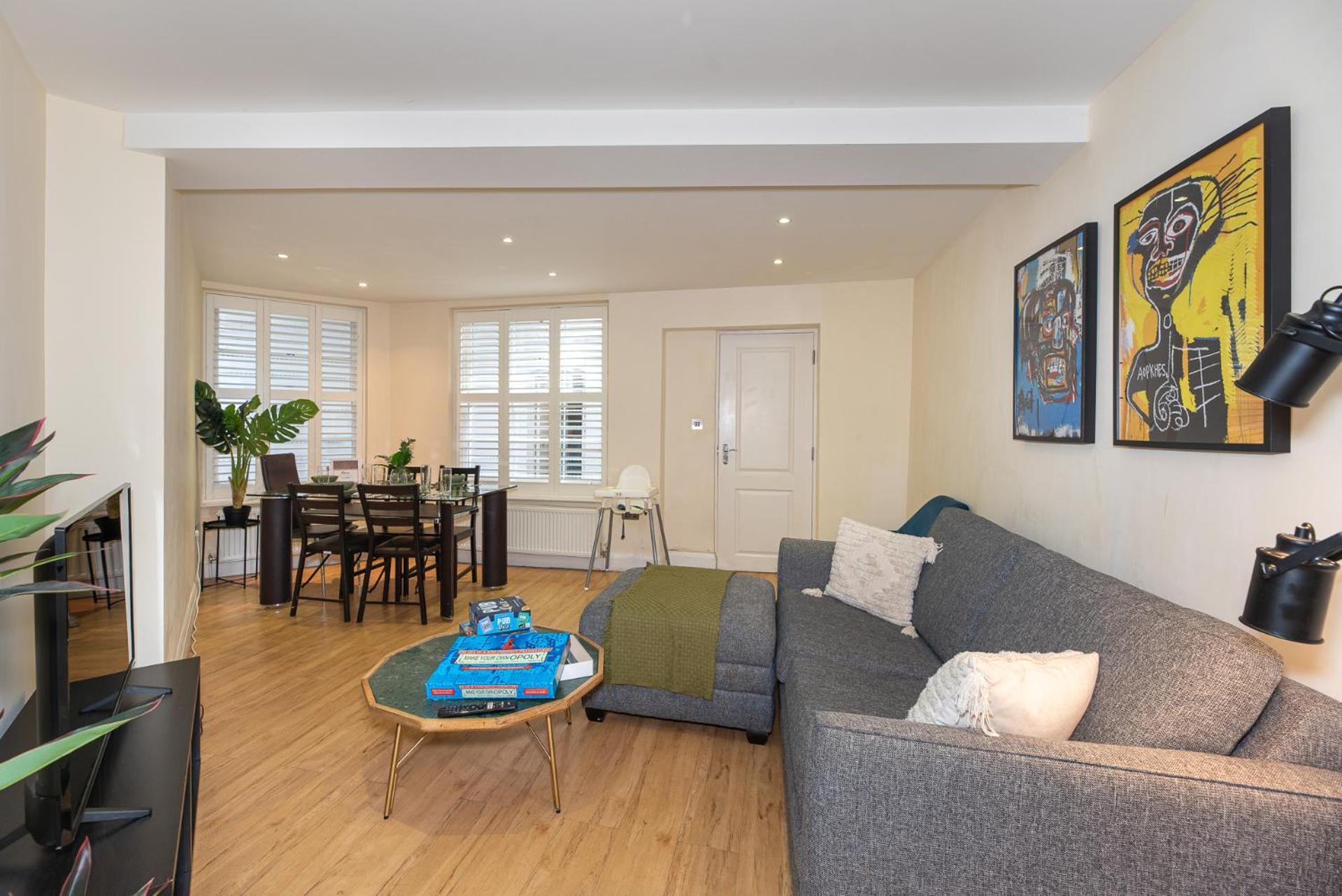 3 Bedroom Apartment With Private Terrace In Pimlico, Westminster, Victoria Londra Esterno foto